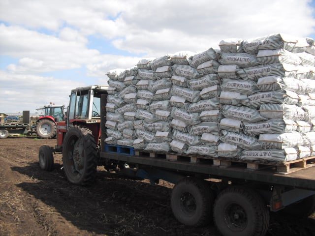 GEORGE MUNNS POTATOES - News for Peterborough and Cambridgeshire News for Peterborough and Cambridgeshire -
