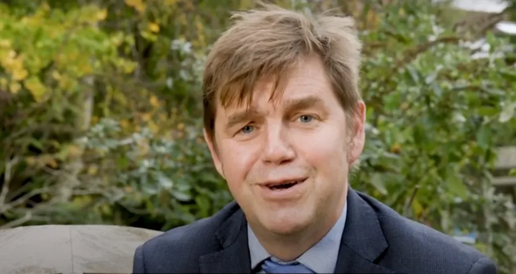 Mayor Dr Nik Johnson to undergo open heart surgery