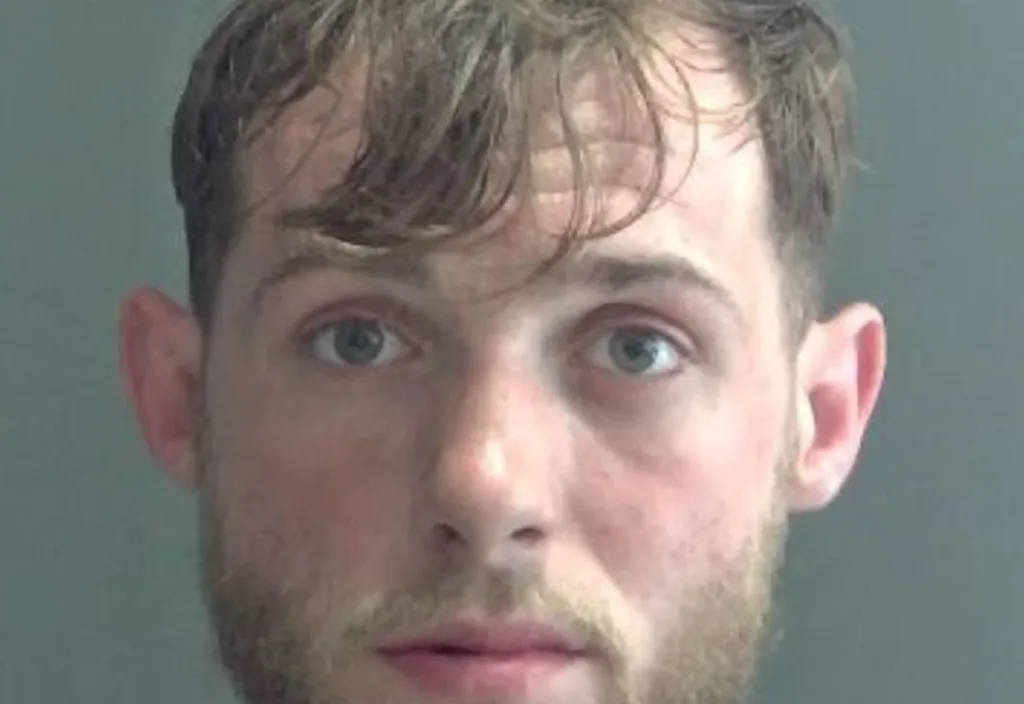 GOTCHA! Neighbour catches Fens burglar in the act