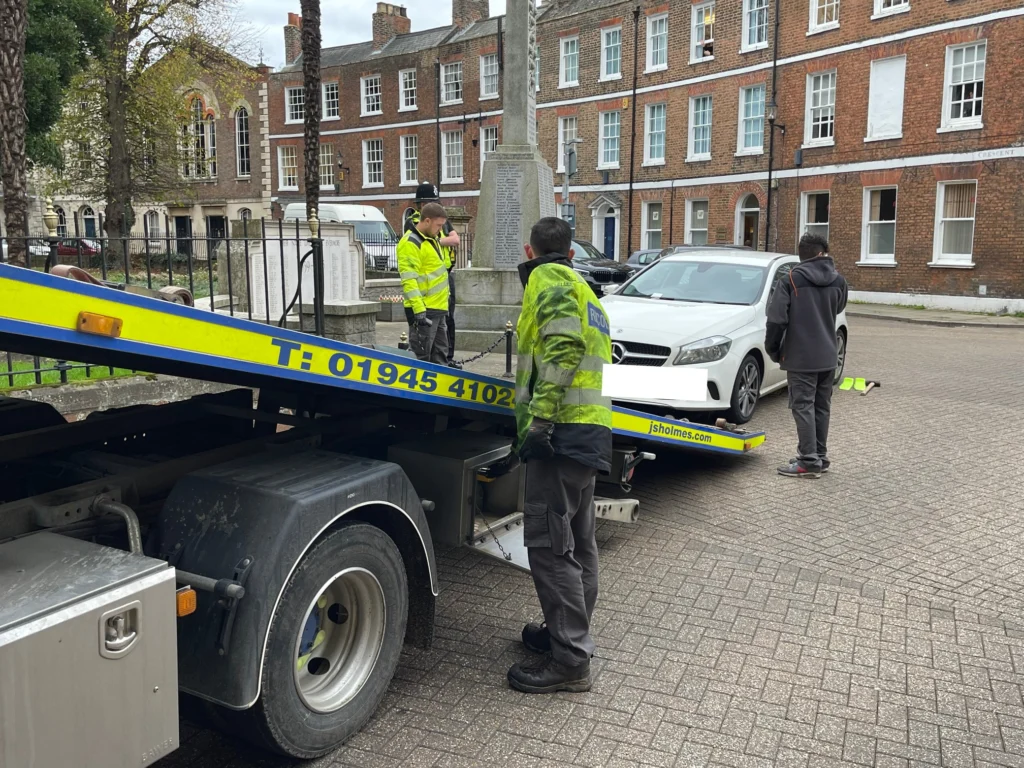 Up and away – cars blocking Wisbech war memorial towed away