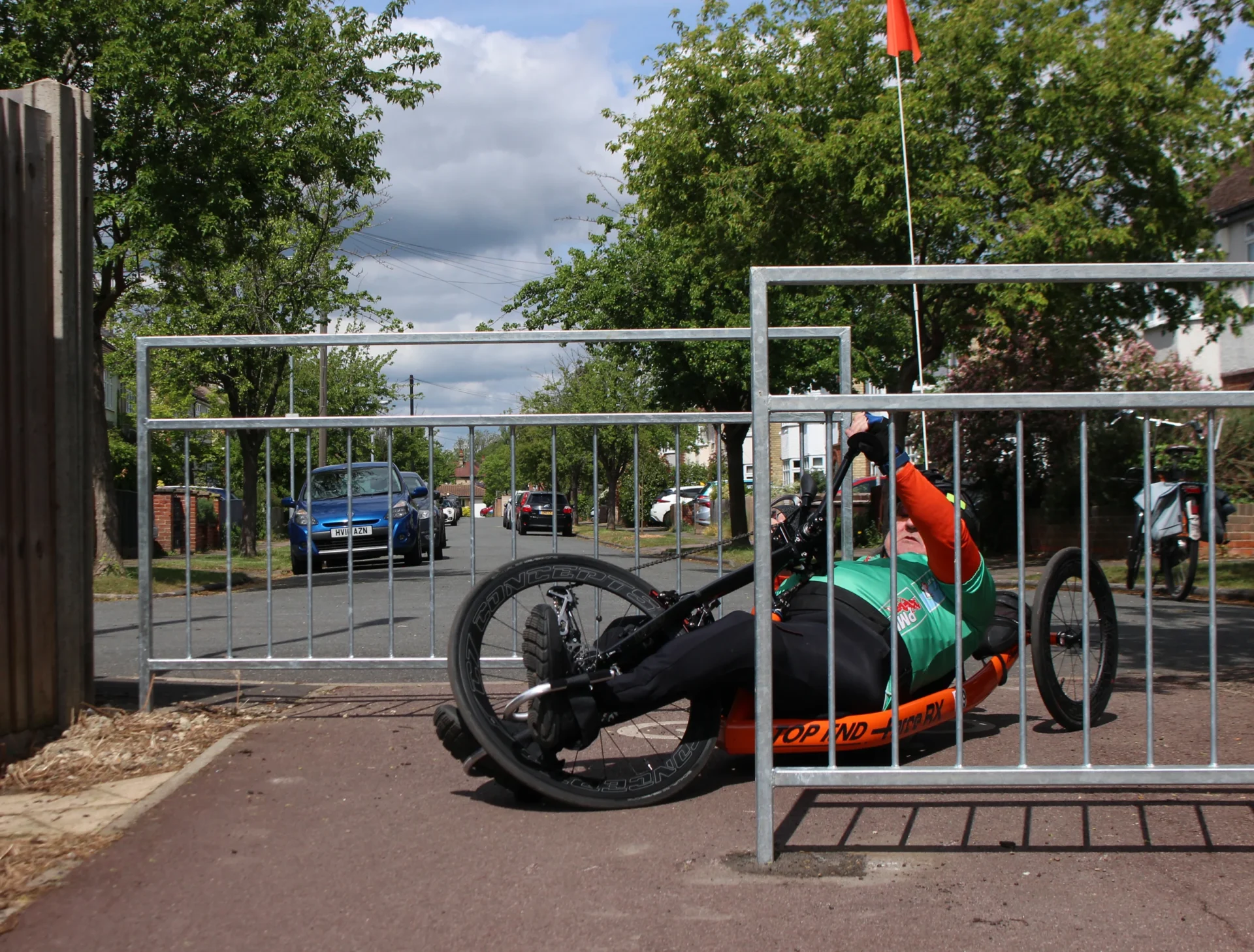 WarrenRoad-barriers (002) - News for Peterborough and Cambridgeshire News for Peterborough and Cambridgeshire -