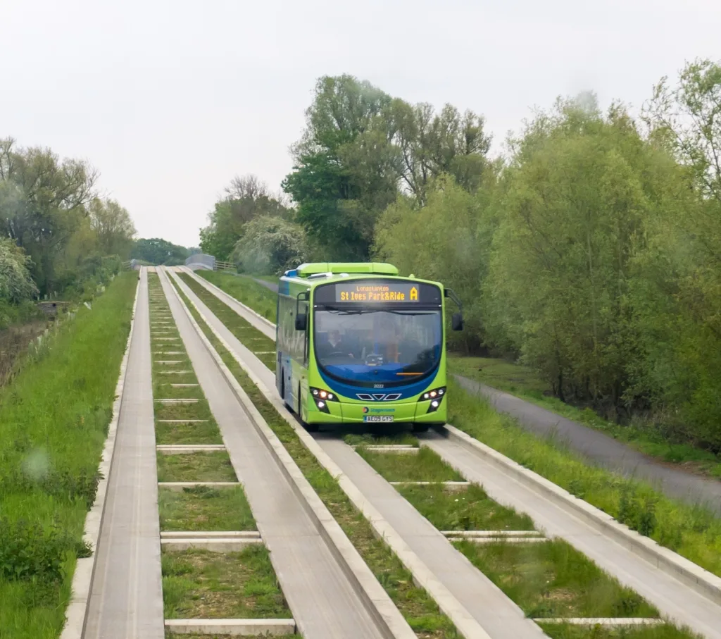 Jennifer Taylor, Steve Moir, and Kathleen Pitts all died in collisions with buses on the guided busway between 2015 and 2021. Cambridgeshire County Council now faces prosecution by the HSE. Jennifer Taylor, Steve Moir, and Kathleen Pitts all died in collisions with buses on the guided busway between 2015 and 2021. Cambridgeshire County Council now faces prosecution by the HSE.