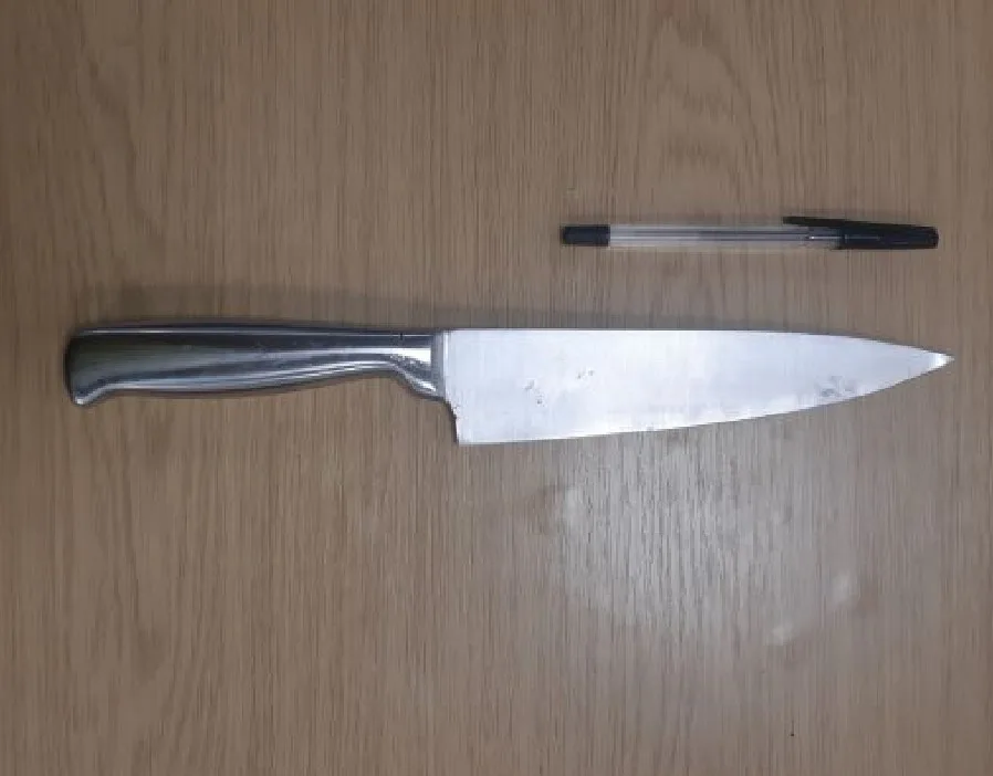knife 1 - News for Peterborough and Cambridgeshire News for Peterborough and Cambridgeshire - The knife that Tracey Armah pulled out and started to wave around before stabbing the counter of a Peterborough takeaway.