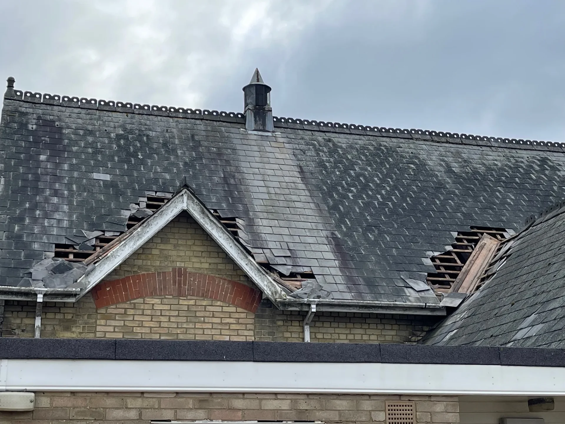 murrow - News for Peterborough and Cambridgeshire News for Peterborough and Cambridgeshire - Police released a photo of the damage and reported “lead was stolen from the Murrow Village Hall roof which caused extensive damage”.