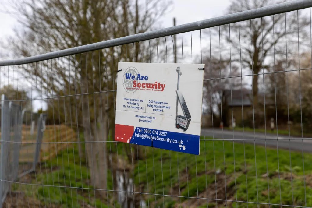 Manea station car park remains unfinished and is already a year late opening. The car park is being built on land north of the station, accessed from Fodder Fen Road. Once complete, the car park will offer over 100 car parking spaces and feature a footpath to the station. 