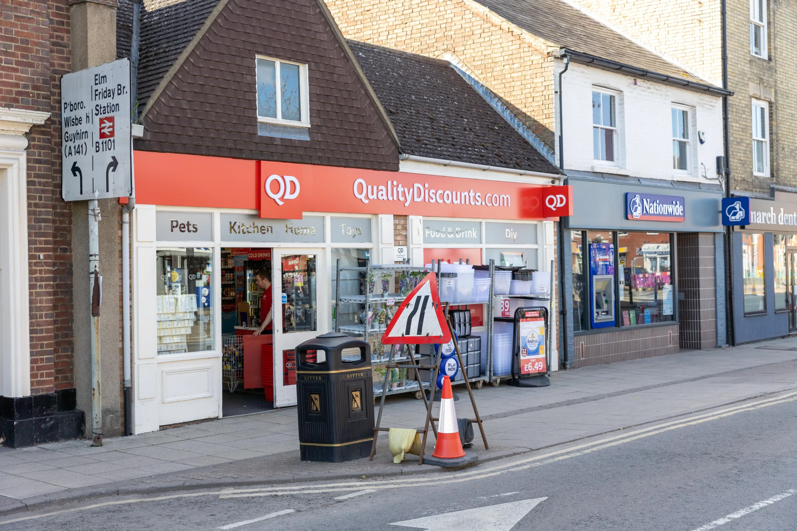 The shop that is closing is QD Stores (Quality Discounts) with the company saying it has “become no longer viable for us to keep open”. It will close in May.
Friday 07 April 2023.
Picture by Terry Harris. The shop that is closing is QD Stores (Quality Discounts) with the company saying it has “become no longer viable for us to keep open”. It will close in May.