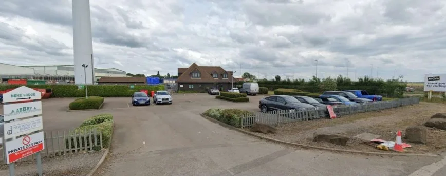 Topland plans to demolish an existing office block on land at the junction of the King’s Dyke on the A605 and Funtham’s Lane and replace it with a drive thru, with a new access and parking for up to 22 cars.