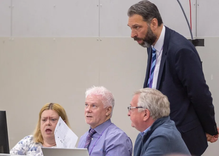 Paul Medd (returning officer) at the Fenland District Council election count at the Hudson, Wisbech. Paul Medd (returning officer) at the Fenland District Council election count at the Hudson, Wisbech.