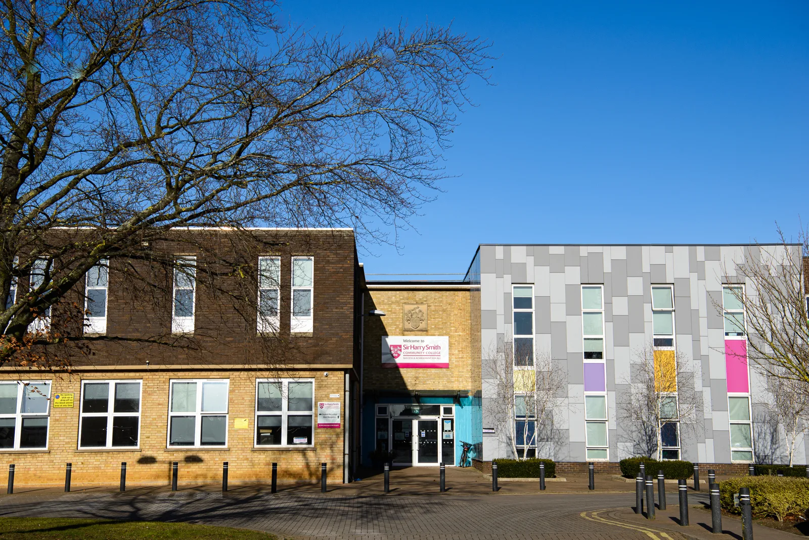 A parent says he is unhappy at the way the school, Sir Harry Smith at Whittlesey, is handling the situation after three pupils were allegedly threatened by another student armed with a knuckle duster A parent says he is unhappy at the way the school, Sir Harry Smith at Whittlesey, is handling the situation after three pupils were allegedly threatened by another student armed with a knuckle duster