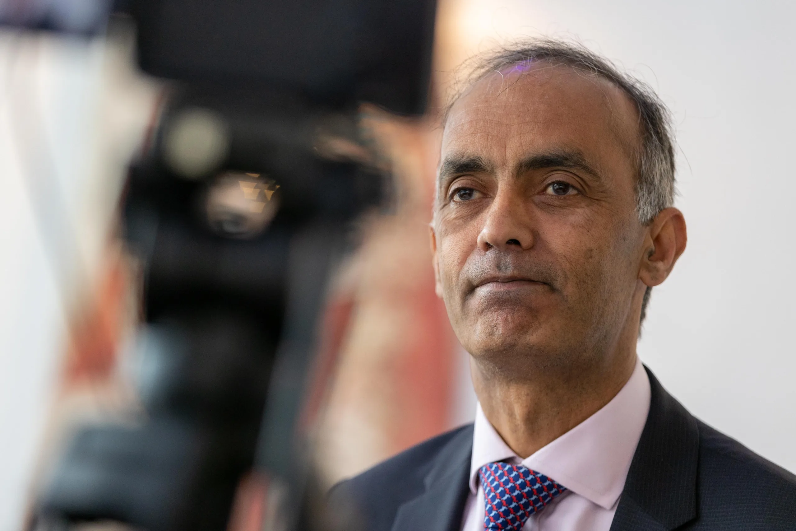 June 2023: “I’ve been in a toxic atmosphere been victimized, been bullied and the suspension over the last three weeks has been the final straw,” said Cllr Mohammed Farooq. “It has almost killed me.” His explosive interview at CambsNews meant another resignation – and an even more troublesome headache – for Peterborough City Council leader Wayne Fitzgerald.
Picture by Terry Harris. Councillor Mohammed Farooq talking to Paul Stainton, Hamtpton, Peterborough Tuesday 06 June 2023. Picture by Terry Harris.