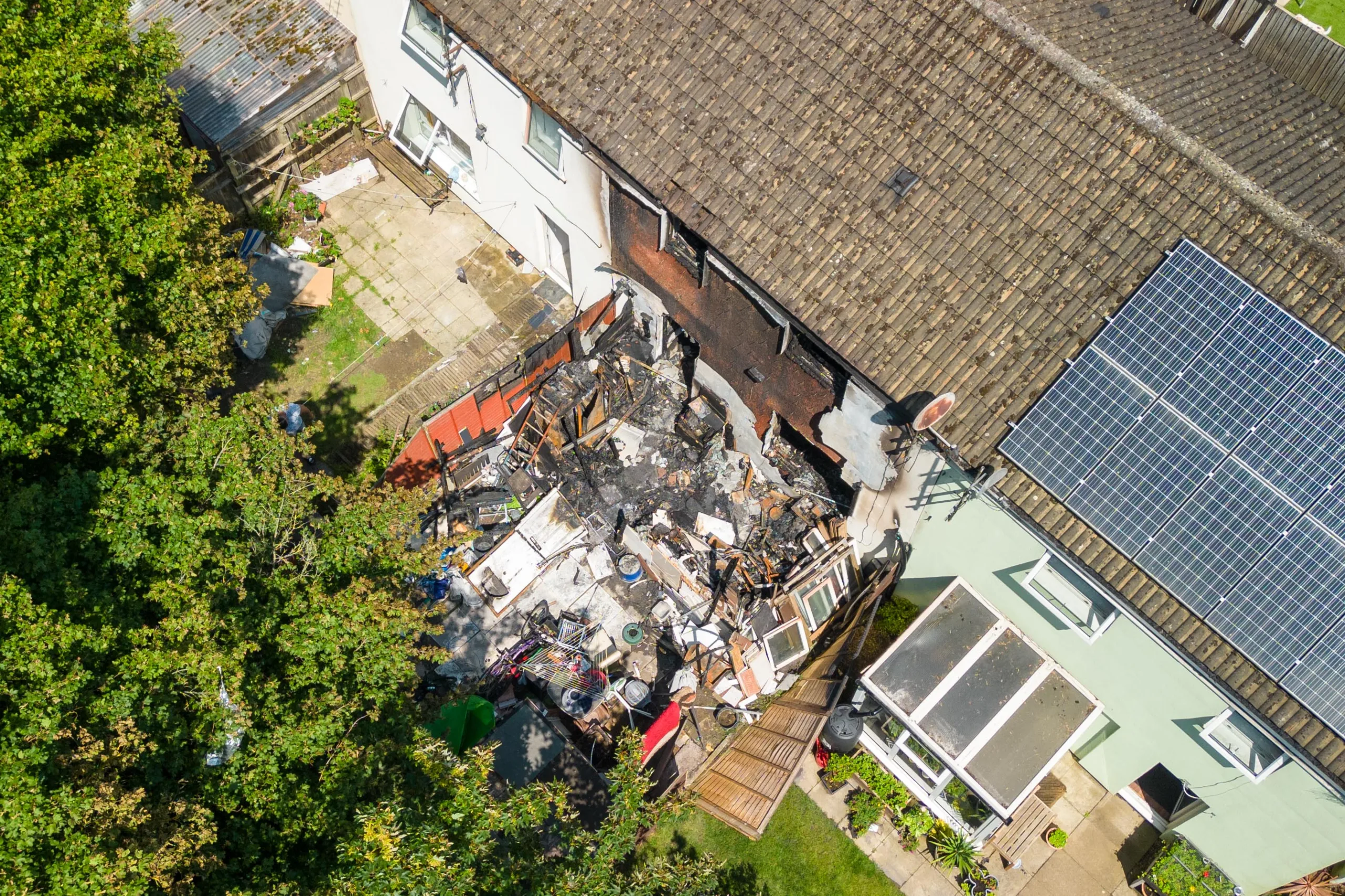 A man died, and a woman suffered ‘life threatening’ injures when a blaze broke out at a house in the Crabtree area of Peterborough early today (Monday). PHOTO: Terry Harris. A man died, and a woman suffered ‘life threatening’ injures when a blaze broke out at a house in the Crabtree area of Peterborough early today (Monday). PHOTO: Terry Harris.