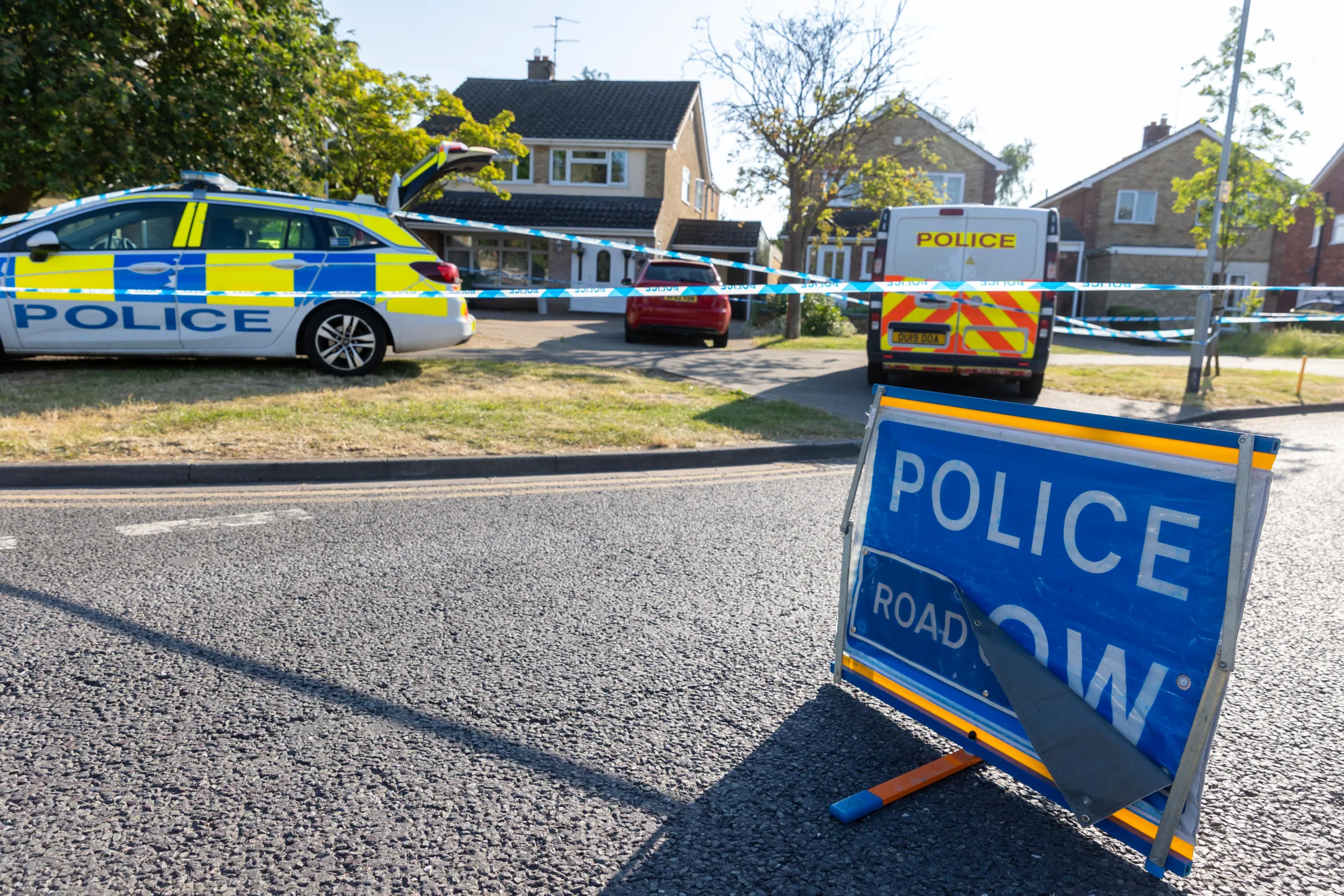 Police Incident Near Peterborough School,
Ledbury Road, Peterborough
Tuesday 13 June 2023.
Picture by Terry Harris.