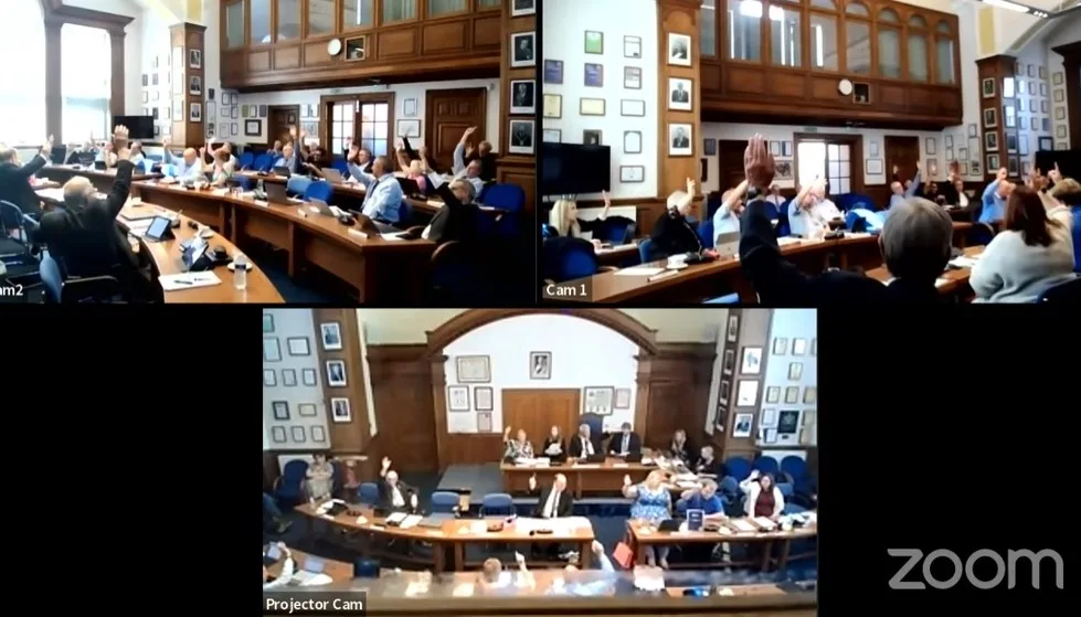 Vote by Fenland District Council today (Monday) for a re think on moving March fountain to outside Malletts was unanimous. Vote by Fenland District Council today (Monday) for a re think on moving March fountain to outside Malletts was unanimous.
