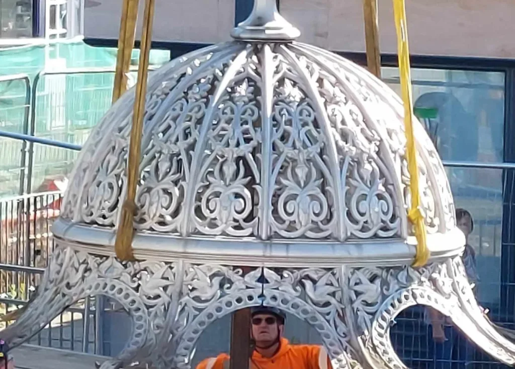 Work to dismantle and store March Fountain is under way. It could take up to a fortnight to complete the removal. PHOTO: Gary Richmond