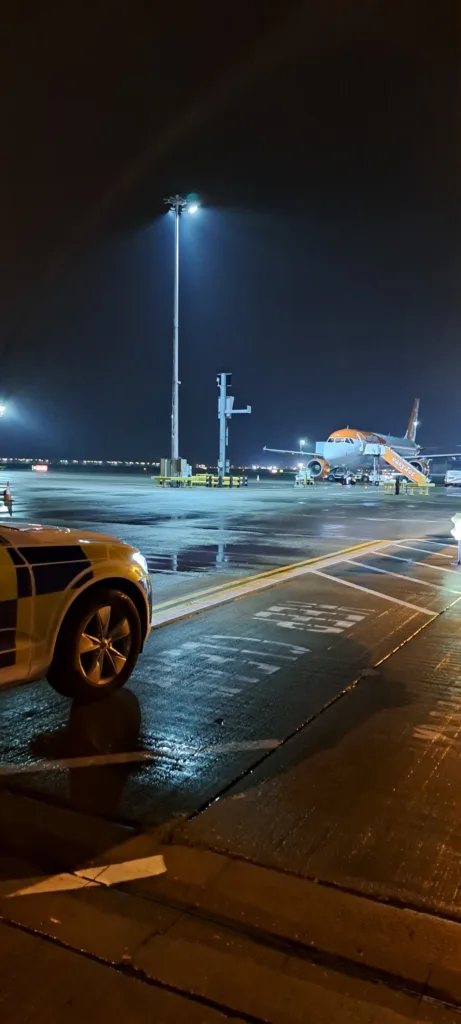 On Policing Huntingdonshire Facebook, a post says: “Sometimes our duties require us to travel outside of the county and this was the case recently when we were notified of a man who would be travelling through Gatwick airport.
