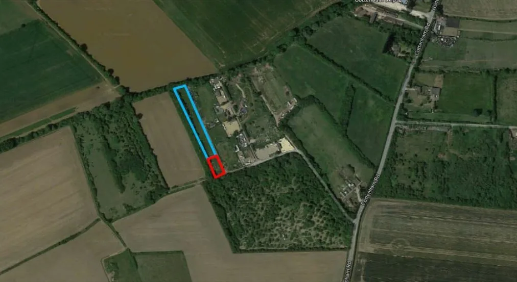 Planning Inspectorate allowed an appeal and gave planning permission for four gypsy/traveller pitches comprising the siting of 4 mobile homes, 4 touring caravans, and installation of 4 cesspits at Moor Drove, Histon, Cambridge. Area marked red. Image: Google