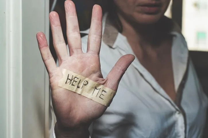 Crimestoppers has launched a new campaign for Cambridgeshire, highlighting the exploitation that comes with modern slavery & human trafficking and offering useful signs to spot to help improve the public's understanding of what to look out for. Crimestoppers has launched a new campaign for Cambridgeshire, highlighting the exploitation that comes with modern slavery & human trafficking and offering useful signs to spot to help improve the public's understanding of what to look out for.