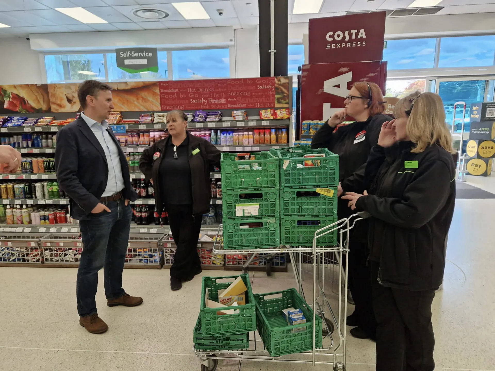 Retail coop 2 (002) - News for Peterborough and Cambridgeshire News for Peterborough and Cambridgeshire - Andrew Pakes, Labour Parliamentary candidate for Peterborough, visiting Co-op stores in the city to discuss greater protection for shop workers and increased neighbourhood policing