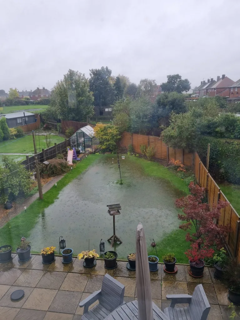 The Met Office says: “Rain continues to clear, leaving a drier night for many.” Scenes from across Cambridgeshire today