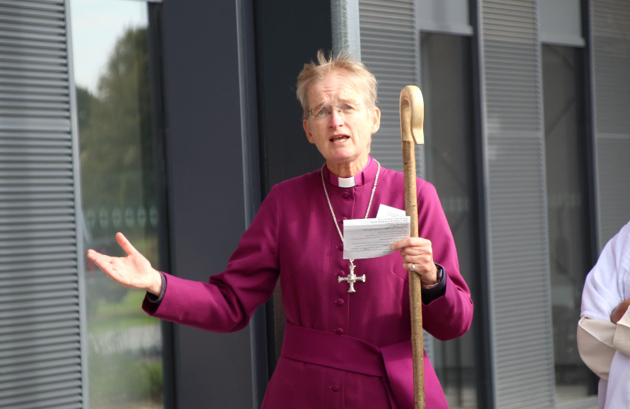 Community faith leaders took it in turn to bless the new Magpas HQ in different ways, all thanking the people and the work undertaken within the building for its important impact on the community.