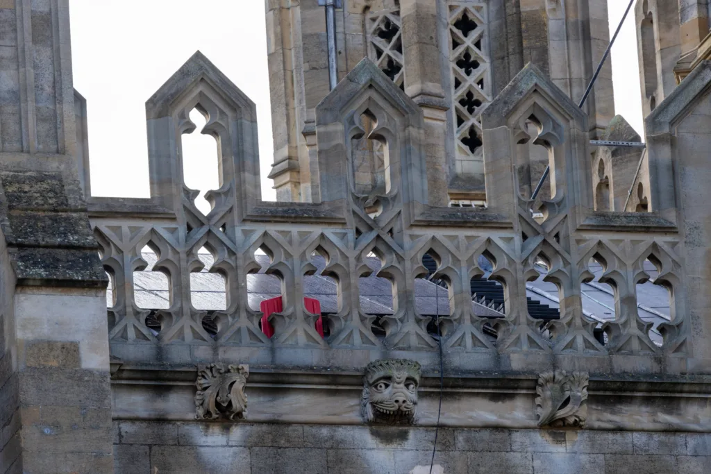 King’s College, Cambridge, has started placing solar panels on its iconic 15th century Chapel – despite opposition from local residents and organisations, including Historic England. PHOTO: BavMedia 