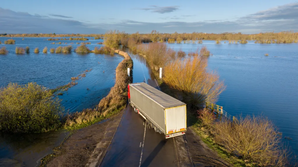 Flooded A1101 in Welney in this morning (Mon). Motorists urged to avoid.  PHOTO: Bav Media 