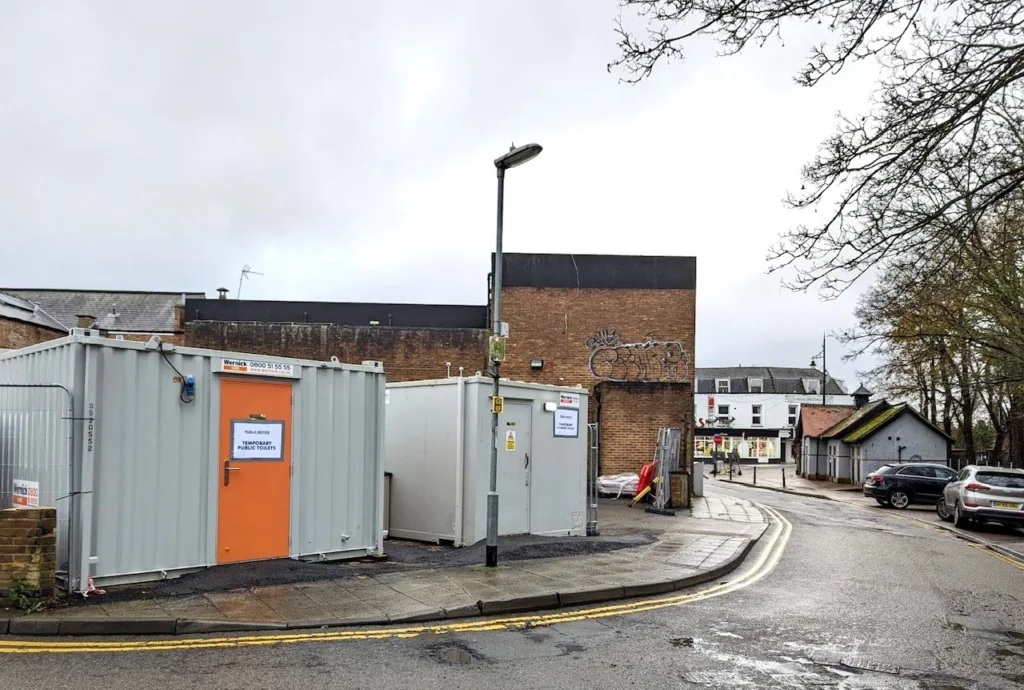 Former bank car park to house temporary loos for Fenland town
