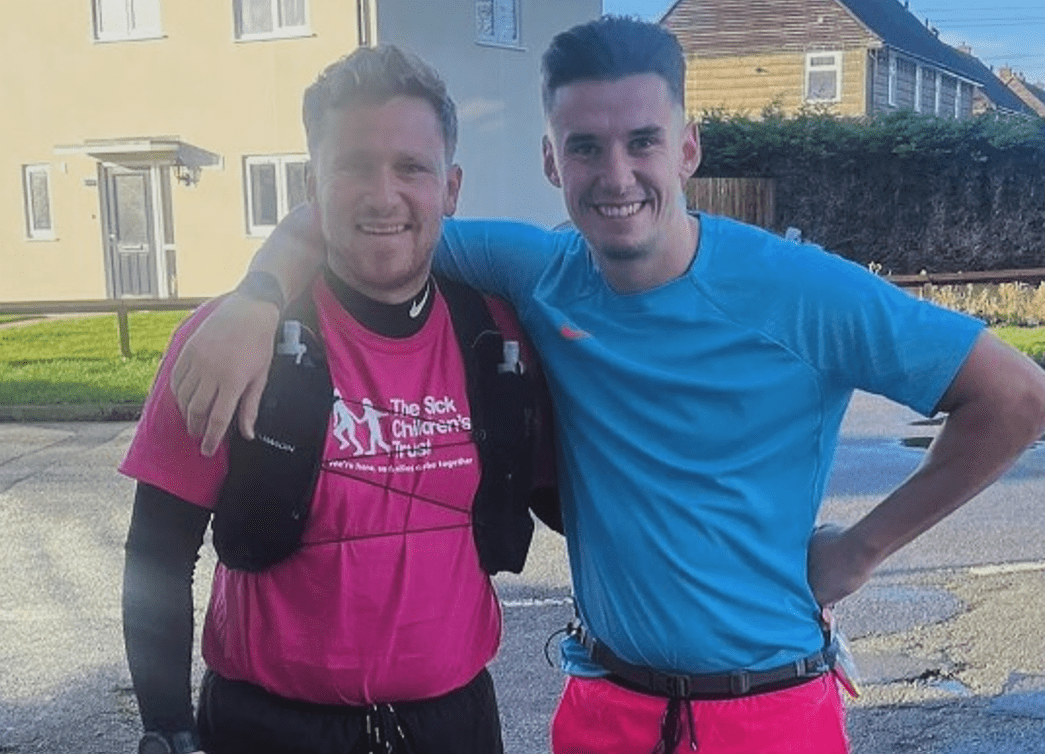 Daniel Peck (left), pictured alongside Tom Wood, one of numerous runners who supported Daniel during the 496 Challenge. Credit: Daniel Peck.  