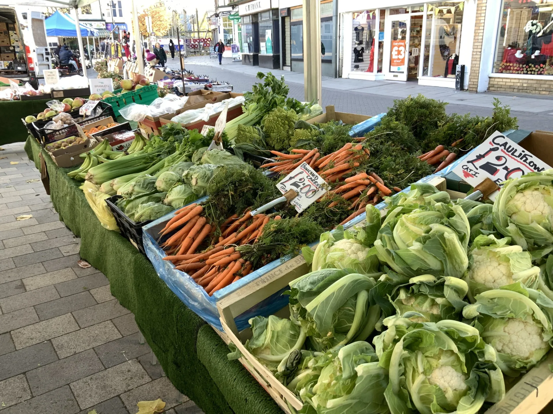 market 4 - News for Peterborough and Cambridgeshire News for Peterborough and Cambridgeshire - Wisbech Town Council is repeating its £5 a day introductory fee to encourage new businesses to trade from Wisbech market. The offer applies only to Mondays, Tuesdays, and Wednesdays. PHOTO: Wisbech Tweet