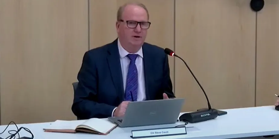 Cllr Steve Count, challenging the council’s budget proposals across a swathe of issues, homed in on the voucher scheme during a meeting of the strategy and resources committee.