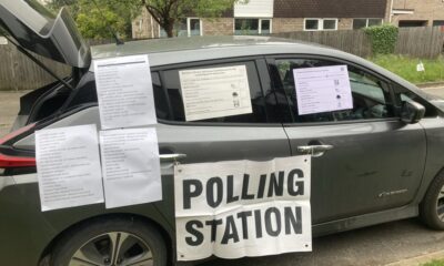 Innovation by polling station staff in Cambridge today outside Milton Road library. PHOTO: Cambridge Electoral Services (part of Cambridge City Council)