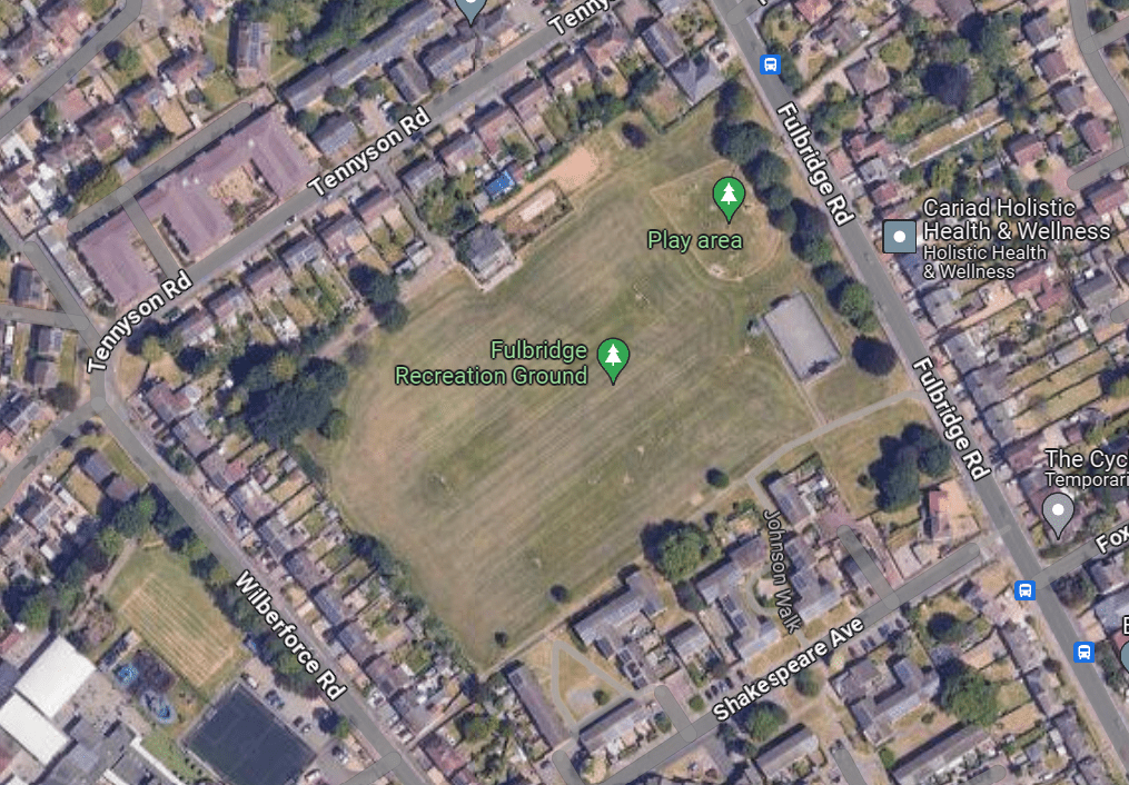 BREAKING: Man in his 20s stabbed in Peterborough park