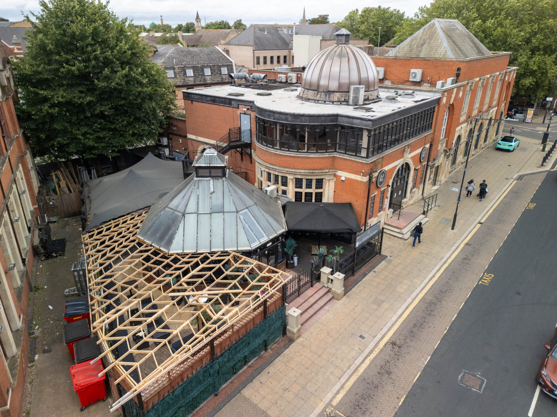 42 Bar City Centre. - News for Peterborough and Cambridgeshire News for Peterborough and Cambridgeshire - A Peterborough City Council statement confirmed that the premises licence – which allows for the sale of alcohol - for Bar 42, Broadway, has been revoked. PHOTO: Terry Harris