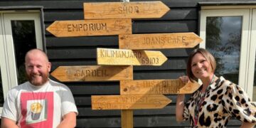 Emmaus Cambridge CEO, Donna Talbot and resident Rikki are joining the country-wide Walk of Kindness as it passes through Cambridgeshire. The walk organised by sister charity, Emmaus Norfolk & Waveney spans from Wales to Norfolk and will take 6 weeks to complete. The team are now over halfway and will walk through St Ives and the village of Earith to Stretham. The walk is taking place to raise awareness of rough sleeping across the country and to raise funds to help more people out of homelessness.