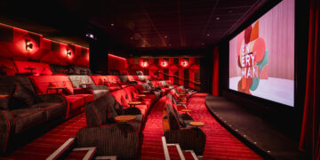 Cambridge Everyman consists of five extensive screens with 328 seats, all fitted with velvet sofas and armchairs. Each screen features state-of-the-art technology for high quality viewings.