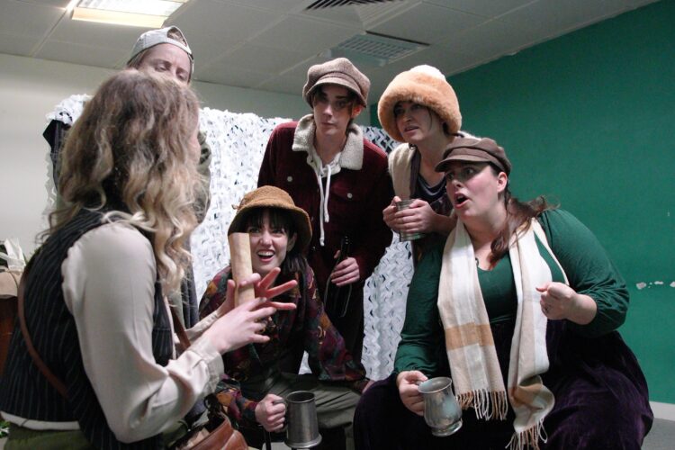 Mechanicals - News for Peterborough and Cambridgeshire News for Peterborough and Cambridgeshire - A Midsummer Night’s Dream by The Whole Pack Theatre Company at The Town and Gown Cambridge