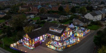 Soham Lights Switch On, Christmas House, Soham Friday 01 November 2024. Picture by Terry Harris.
