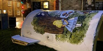The giant cuppa was originally commissioned by Network Rail in 2014 to celebrate the launch of a solar bridge at Blackfriars station, London. Storm Darragh photo from Sunday: DeeDee Doke