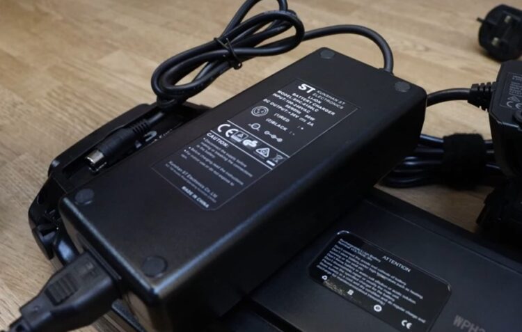 battery - News for Peterborough and Cambridgeshire News for Peterborough and Cambridgeshire - Cambridgeshire Fire and Rescue advise that “when buying items with lithium-ion batteries and chargers, there are a couple of things you can look for to decrease the chances of buying a dodgy battery. These include: Checking for a CE mark Buying from a reputable manufacturer