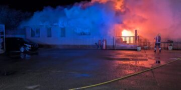 At 5.56am on Saturday (25) crews from Sawtry, Huntingdon, Stanground and Kimbolton were called to a fire on Gidding Road in Hamerton near Huntingdon.