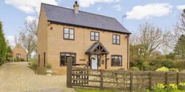 Planning Inspectorate has given approval for change of use to £900,000, 5 bedroom Old Weston house to a care home for vulnerable children