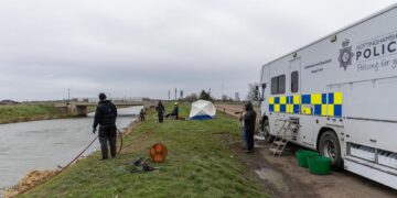 Police divers spent the weekend searching the river near Boots Bridge, Manea, in their bid to find the body of suspected murder victim Julie Buckley of Christchurch near March. A man has been charged with her murder. PHOTO: Terry Harris