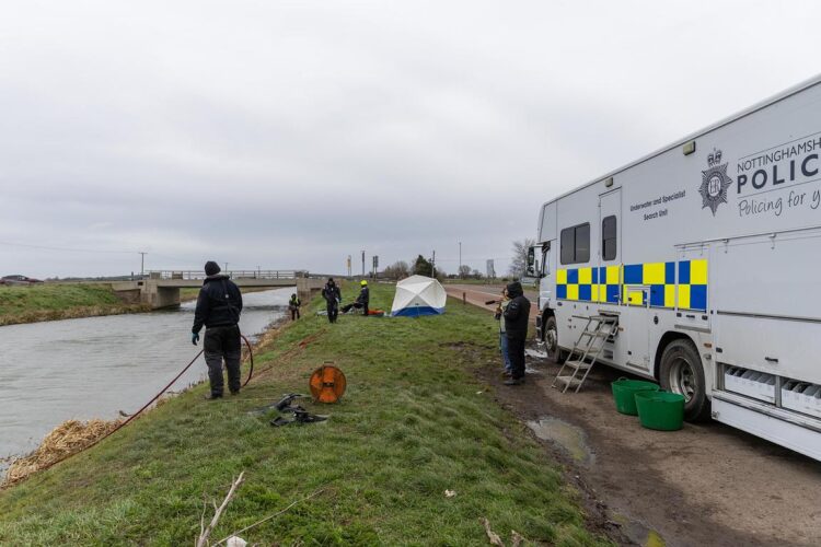 Police specialist dive teams continue to search for Julie Buckley - News for Peterborough and Cambridgeshire News for Peterborough and Cambridgeshire - Police divers spent the weekend searching the river near Boots Bridge, Manea, in their bid to find the body of suspected murder victim Julie Buckley of Christchurch near March. A man has been charged with her murder. PHOTO: Terry Harris