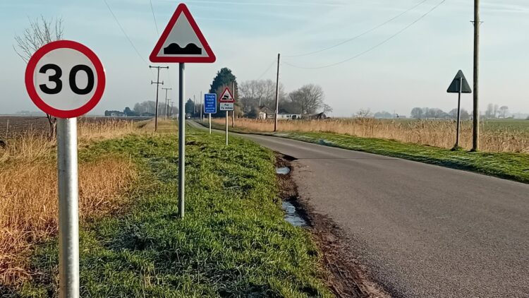 signs 3 - News for Peterborough and Cambridgeshire News for Peterborough and Cambridgeshire - A 30mph limit on a stretch of Puddock Road, which lies just off the Ramsey Forty Foot Road, had been advocated by the chief coroner, following multiple fatal immersion crashes in recent years to finally be put in place.