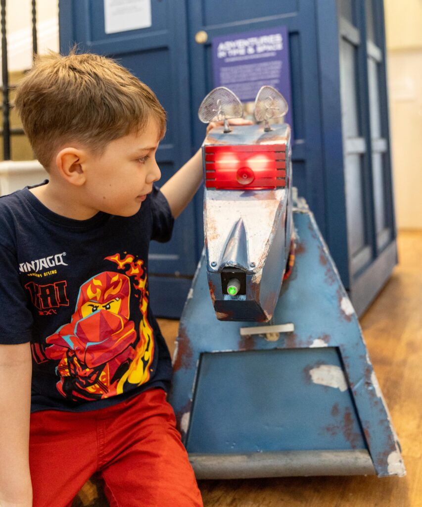 Peter Purves opens Dr Who Exhibition Adventures in Times and Space - News for Peterborough and Cambridgeshire News for Peterborough and Cambridgeshire -