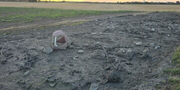The Environment Agency has launched an investigation following allegations that contaminated dredging waste was illegally deposited along the riverbank at Creek Road in March, Cambridgeshire. IMAGE: CambsNews reader