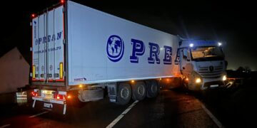 A jack-knifed lorry brought the A10 to a standstill, leaving residents to turn vehicles around while they waited more than two hours for police to arrive. PHOTO: Steve Shipp
