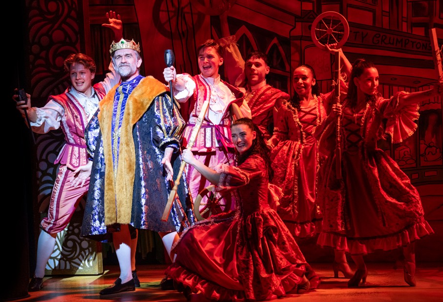 Matt Harrop as King Truman and Ensemble - Sleeping Beauty © Richard Hubert Smith