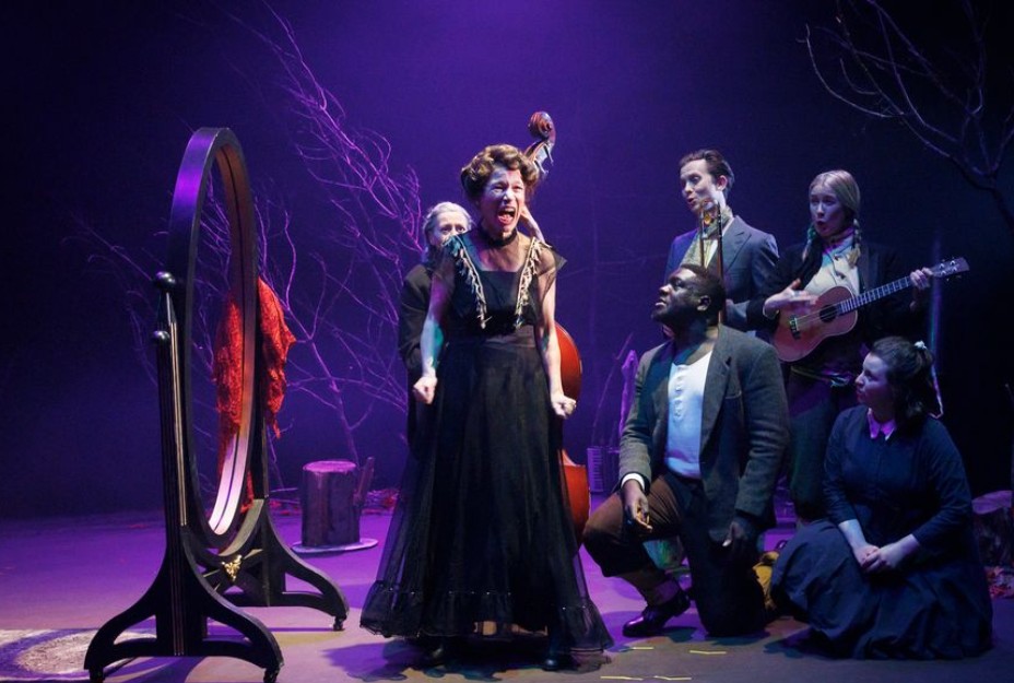 New International Encounter’s vibrant new production of Snow White at Cambridge Junction blends sharp humour, live music and modern sensibilities, winning over audiences of all ages.