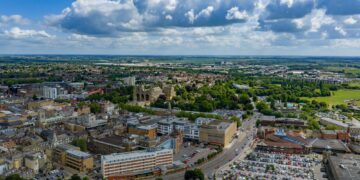 A new scheme has launched in Peterborough aimed at improving conditions for tenants living in certain Houses of Multiple Occupation (HMOs). Peterborough's Additional Licensing scheme is now in force, meaning that property owners who operate HMOs containing three or four unrelated occupants that share a toilet, bathroom, or kitchen must now apply for a licence. IMAGE: Terry Harris